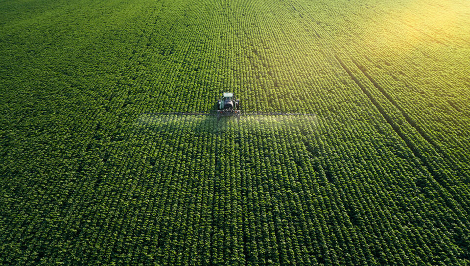 crop-fertilizing